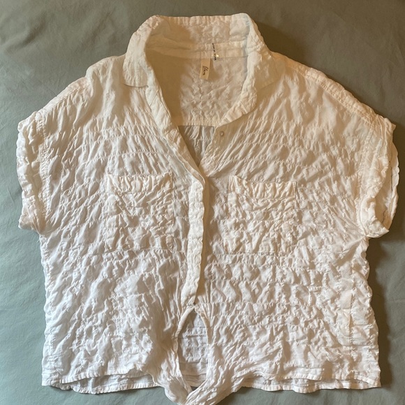 White oversized button shirt with collar - Picture 2 of 6